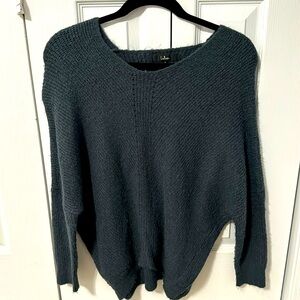 Lulus sweater